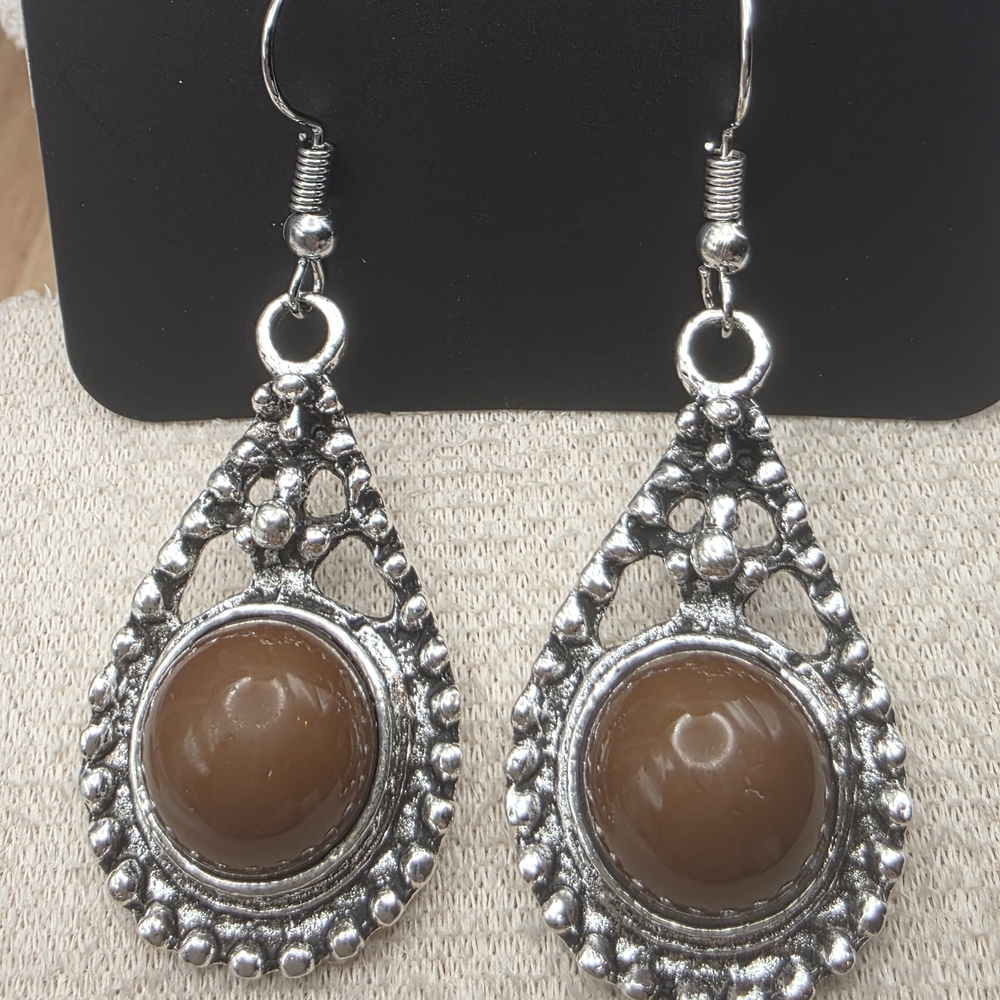 Elegant Silver and Brown Teardrop Earrings (776)